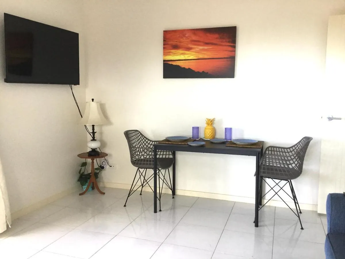 Bowen Sunrise Retreat Guest Suite