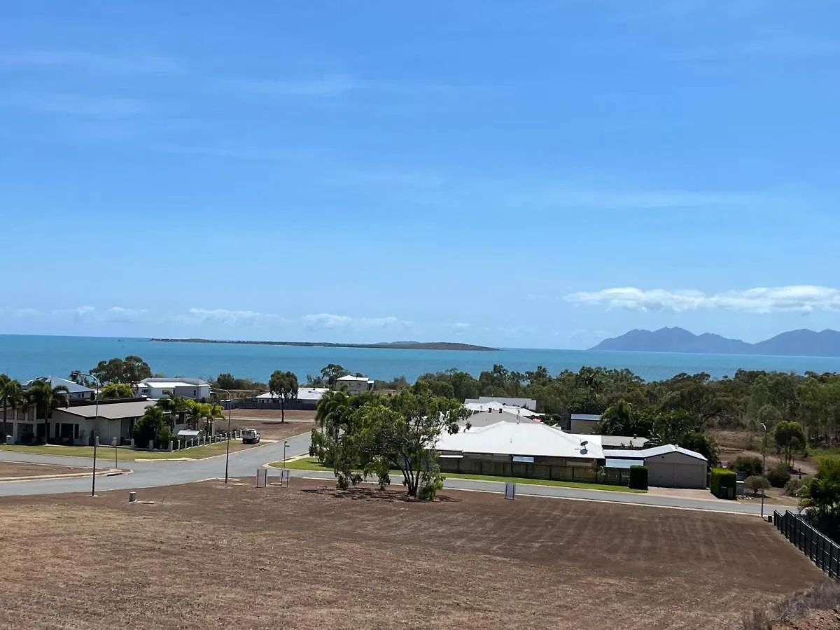 Bowen Sunrise Retreat Guest Suite 0*,  Austrália
